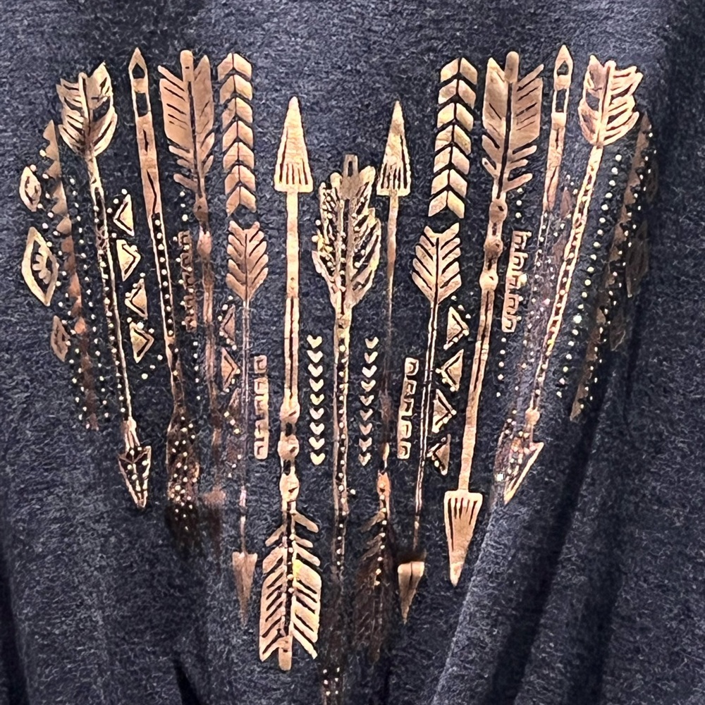 Amana 3/4 sleeve & knot front heart design size 3x